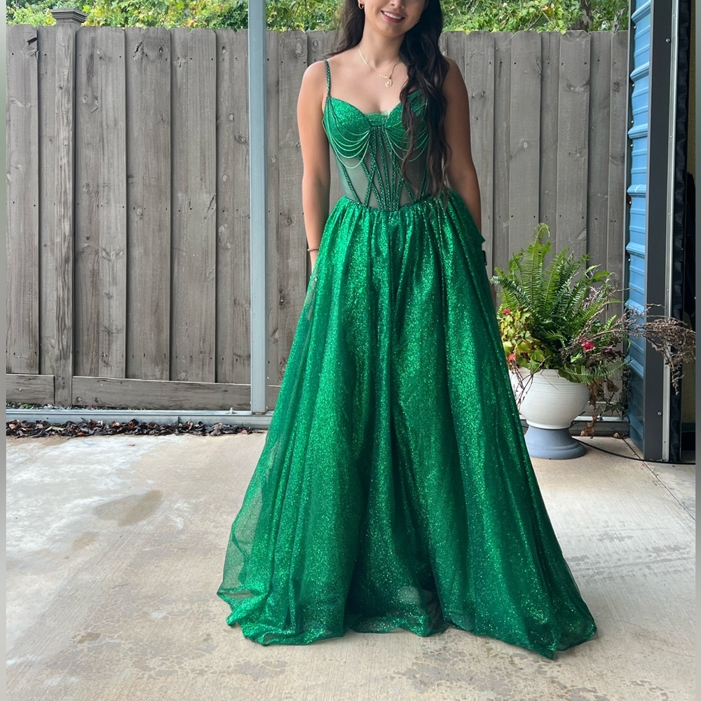 Emerald green hoco court/prom glittery dress